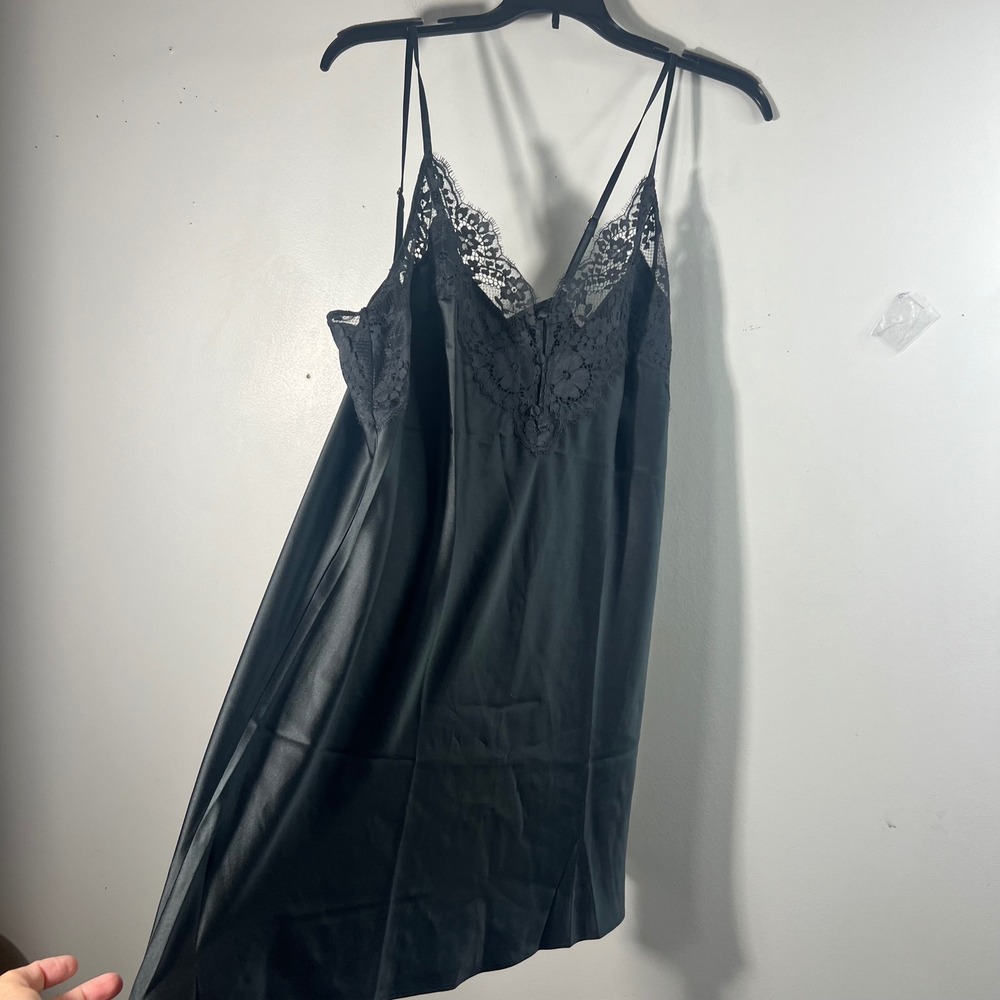 Victoria's Secret Black Satin Lace Trim Slip Dress‎ Nightgown L/G NWT 11281414